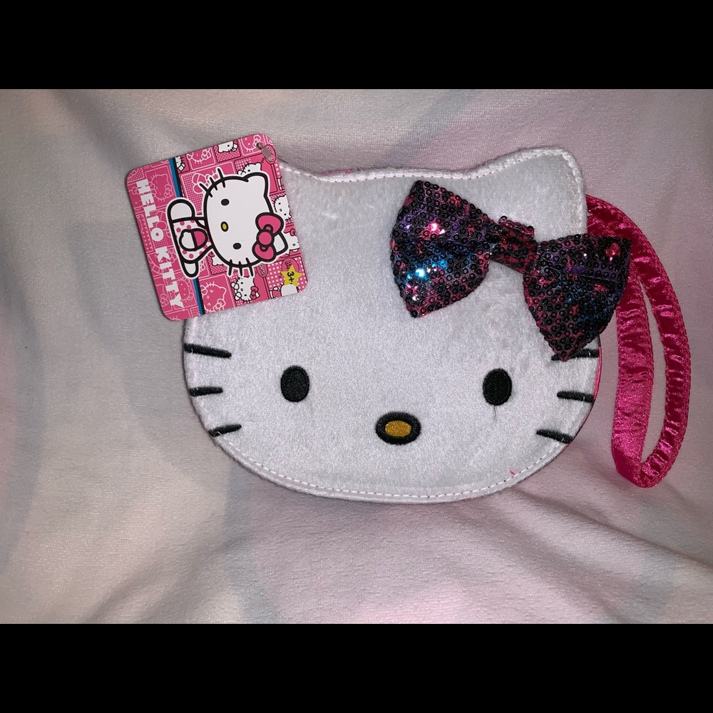 New hello Kitty purse for your princess